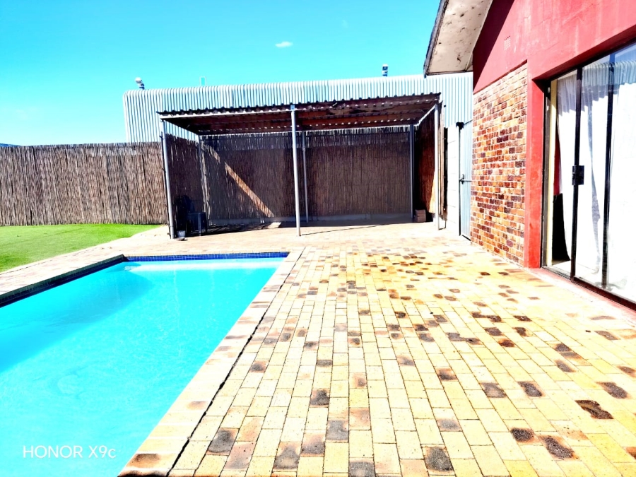3 Bedroom Property for Sale in Russels Rest Western Cape